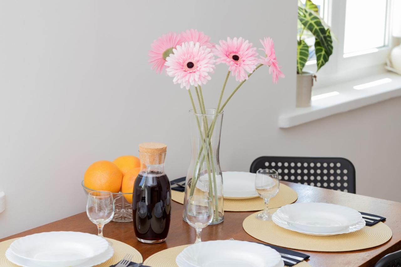 Gdynia Centrum Apartament Abrahama 15 Minut Pieszo Od Plazy Miejskiej By Noclegi Renters ภายนอก รูปภาพ